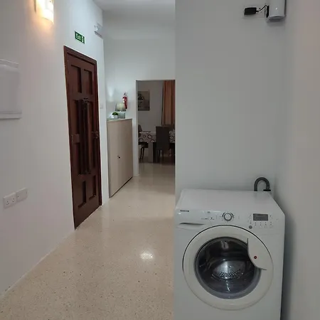 Dolphin Court 3-bedroom Sea View In Marsaskala, Malta Apartment Marsaskala