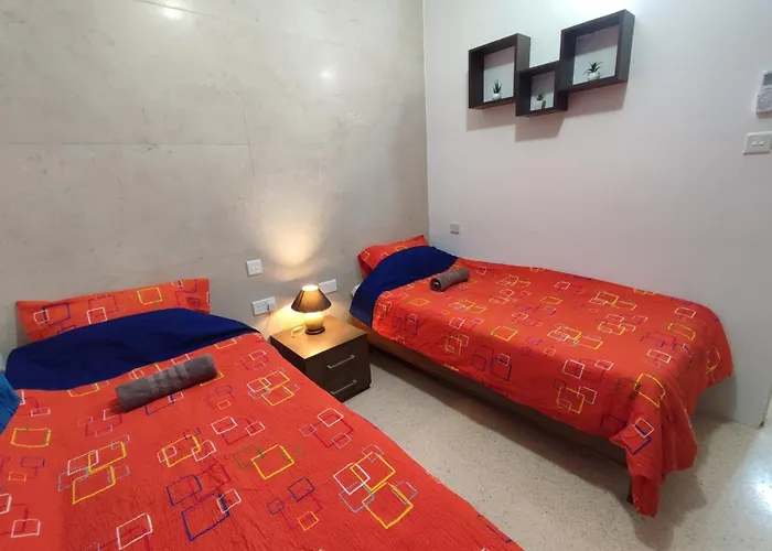 Dolphin Court 3-bedroom Sea View In Marsaskala, Malta *